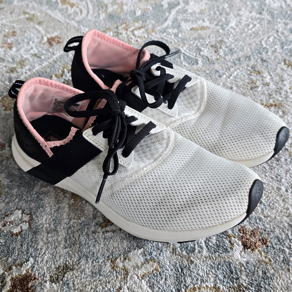 New Balance Nergize Sneakers 7.5 pink/salt/black